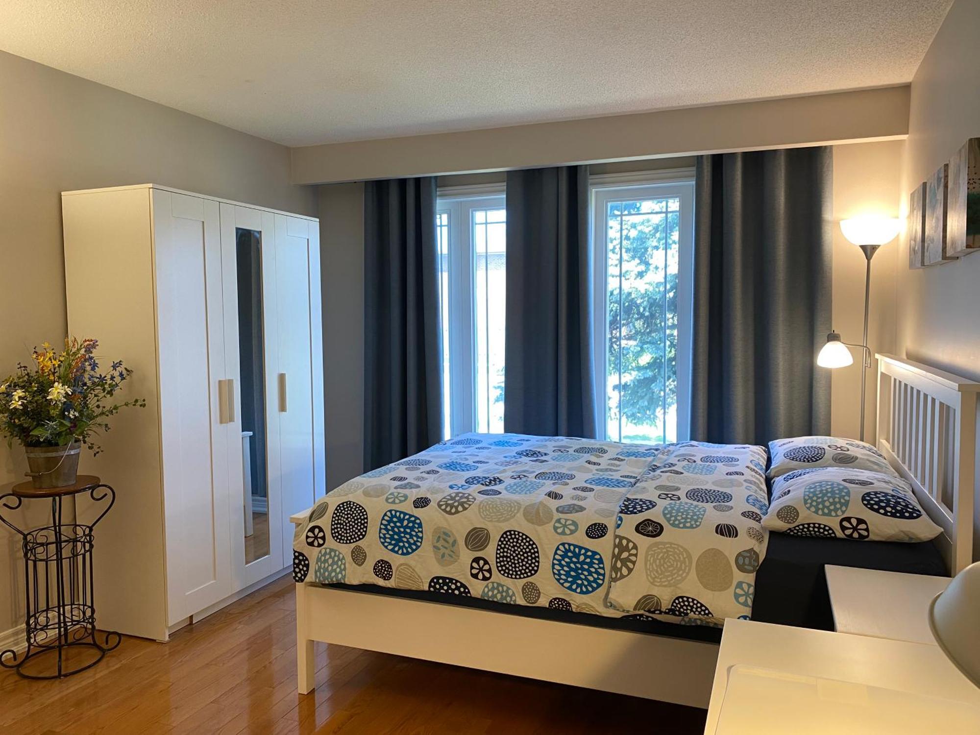 Comfort Rooms Near Toronto Airport Mississauga Quarto foto